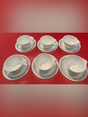 Corning Corelle Woodland Brown Hook Handle Cups & Saucers Set of 6 + 2 Saucers